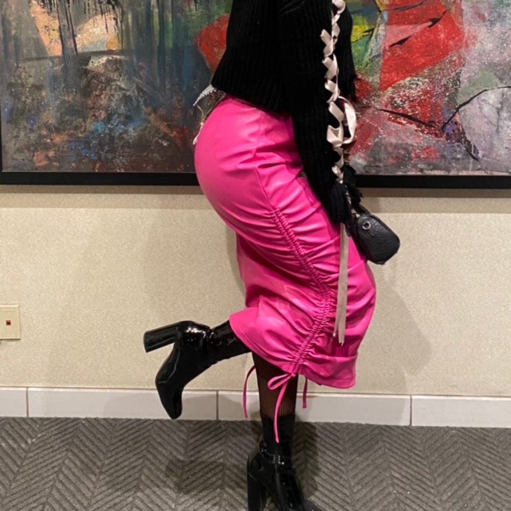 The Brand Label “Love Suits Me Skirt”